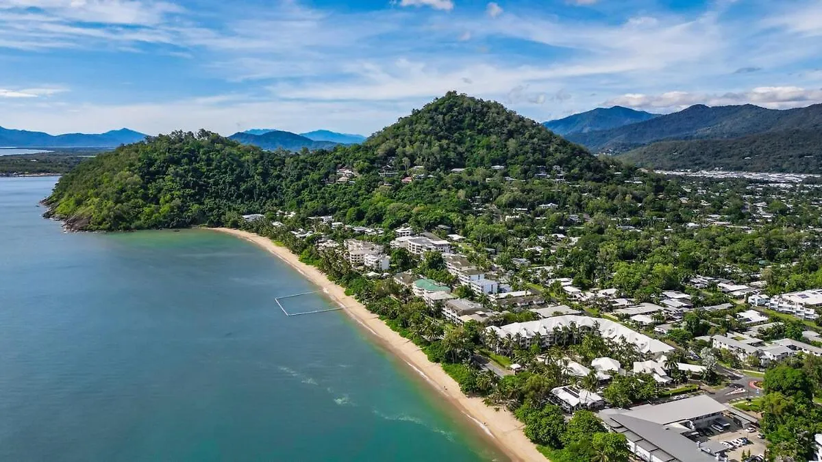 Holiday home Reinwood Retreat - A Home Nestled In The Treetops Of A Rainforest Trinity Beach Australia